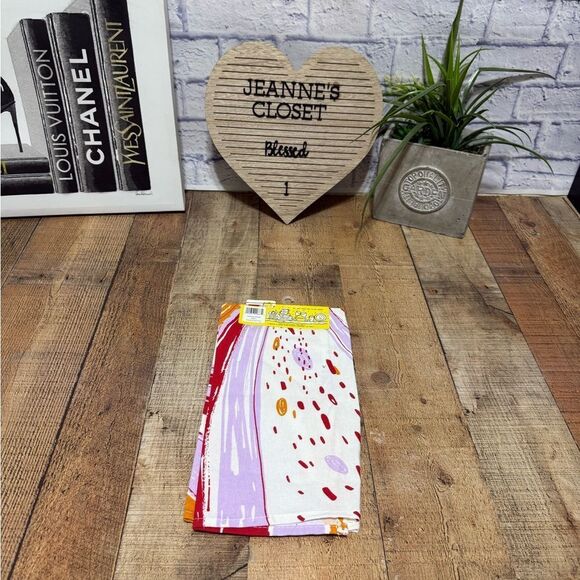 Blue Q Dish Towels I'm A Girl, What's Your Super Power 21x28 Cotton Dish Towel - Picture 2 of 4